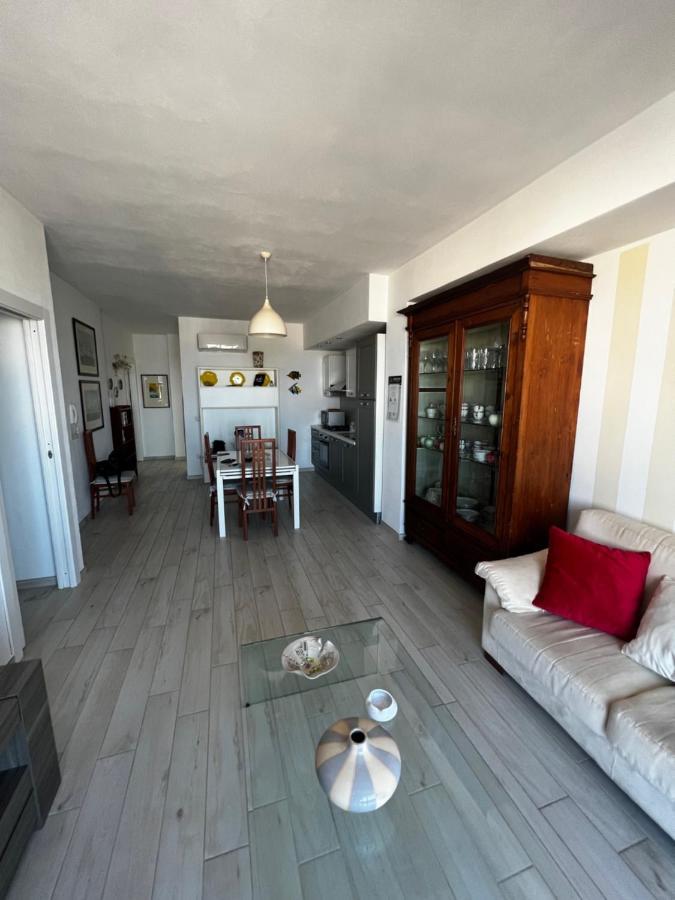 Il Rituale Del Mare Apartment ปอร์โตตอร์เรส ภายนอก รูปภาพ